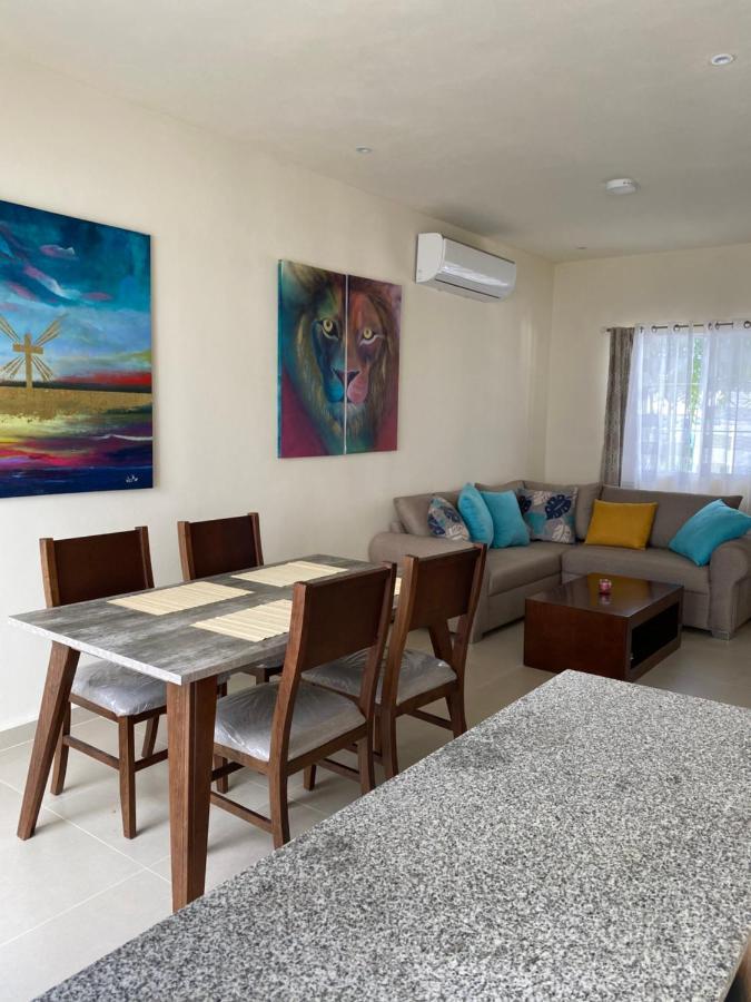 Cozy Family Vacation Home Near The Beach! Playa del Carmen Bagian luar foto
