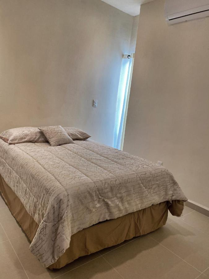 Cozy Family Vacation Home Near The Beach! Playa del Carmen Bagian luar foto