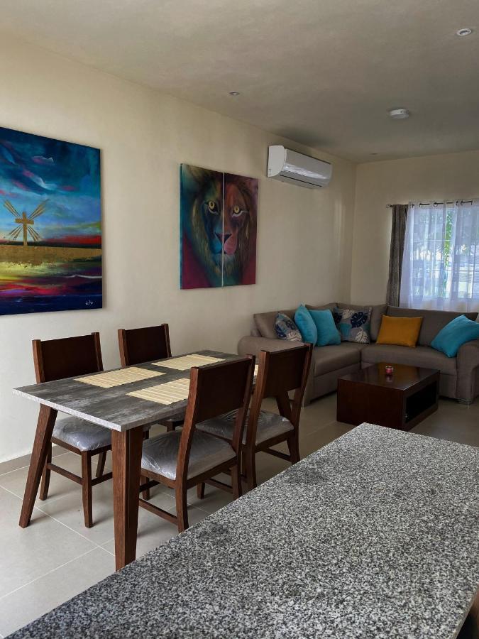 Cozy Family Vacation Home Near The Beach! Playa del Carmen Bagian luar foto