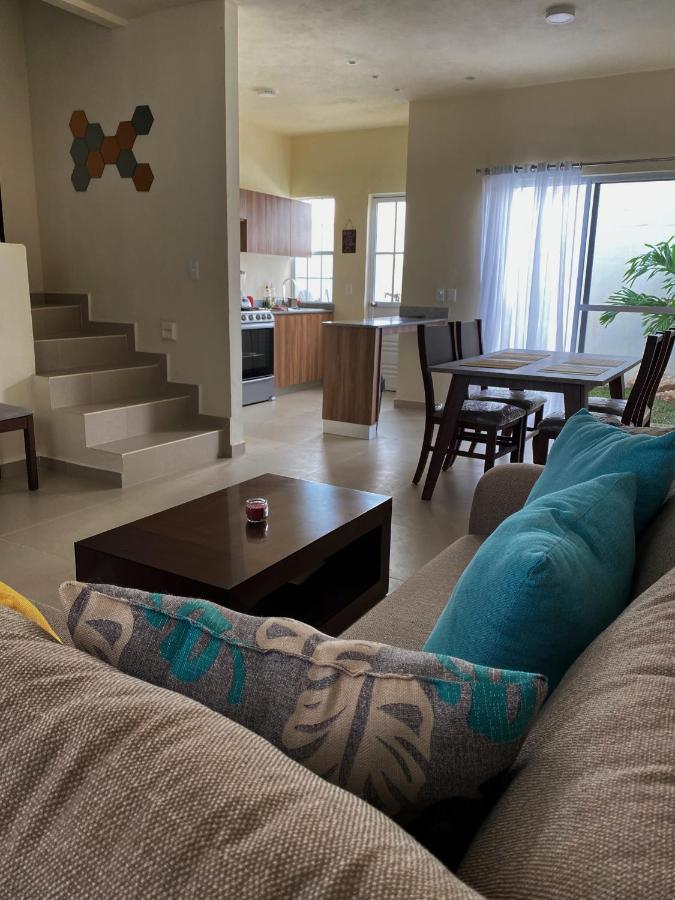 Cozy Family Vacation Home Near The Beach! Playa del Carmen Bagian luar foto